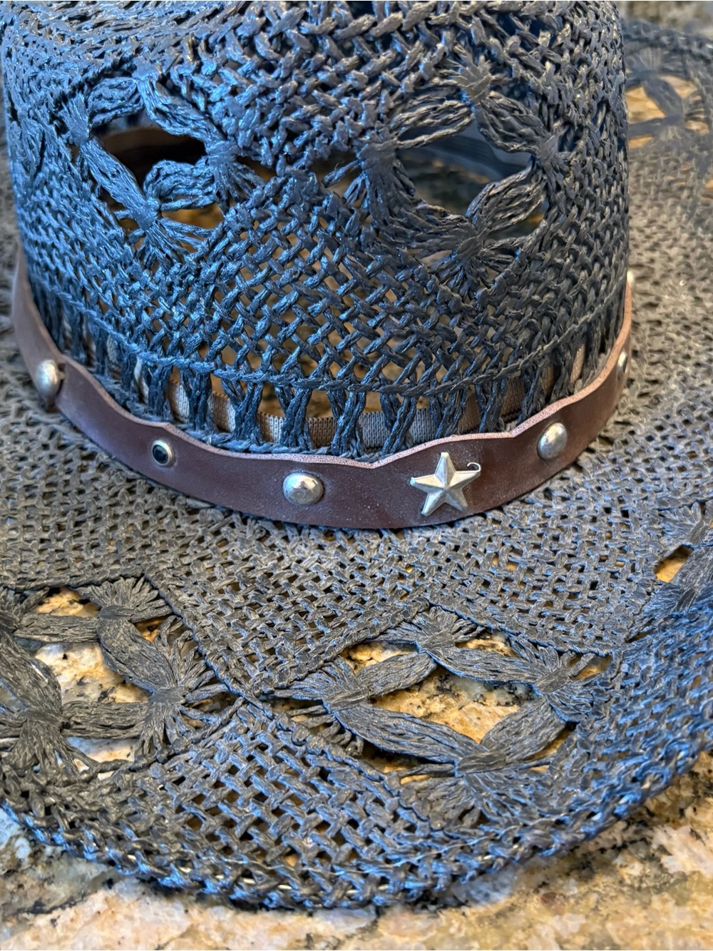 Laredo hat - Picture 2 of 8